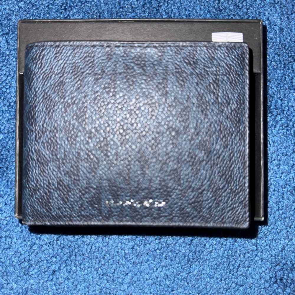 Michael Kors Black Gift Box